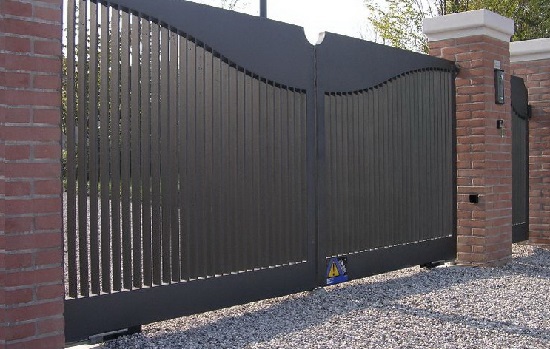 Купить новые ворота Абакан откатные в Железногорске по цене от 83128 руб